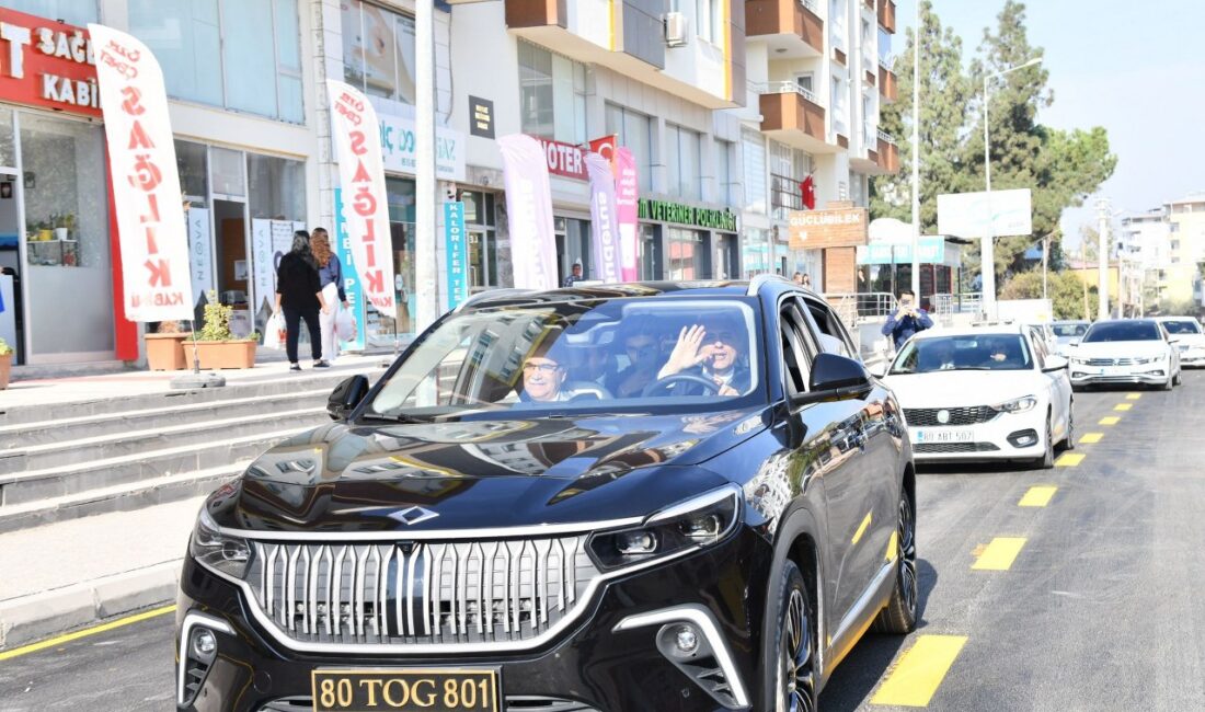 Osmaniye Belediyesi tarafından başlatılan bitümlü sıcak asfalt yol çalışmaları kapsamında