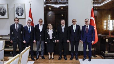 Gaziantep, Malatya ve Hatay Büyükşehir Belediye Başkanları ile Cumhurbaşkanı Yardımcısı