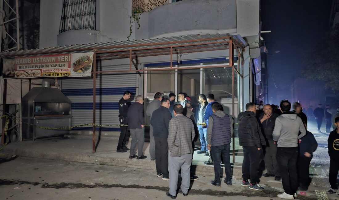 Gökhan KESKİNCİ/ ADANA, – ADANA’da motosikletli şüpheliler tarafından lavaş ekmek