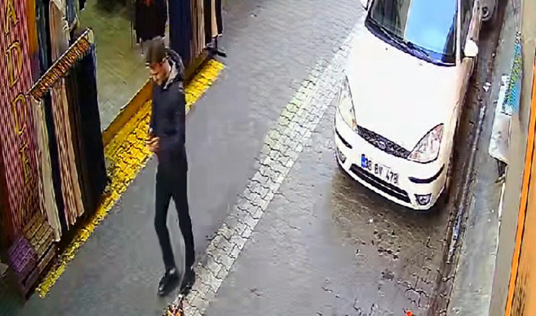 Anıl ATAR/ADANA, – ADANA’da Mustafa A. (29), adres sorma bahanesiyle