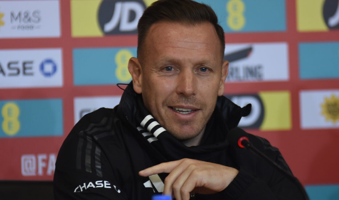 Galler Teknik Direktörü Craig Bellamy: Kazanmak için sahaya çıkacağız Samed