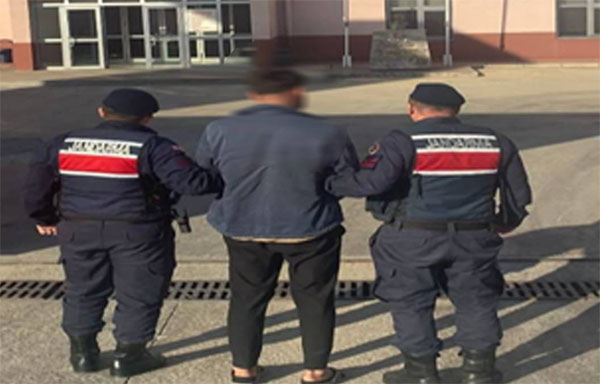 Kadirli’de hakkında 18 yıl 9 ay hapis cezası bulunan bir