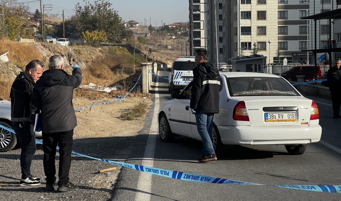 Furkan KAVUKLU/KAYSERİ, – KAYSERİ’de, kavga ettiği çocuk tarafından bıçaklanan M.T.