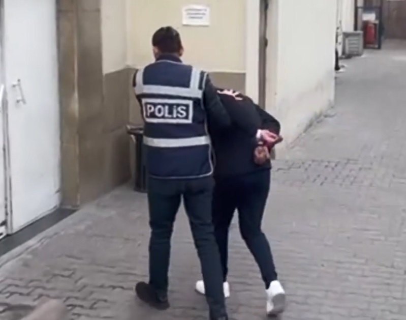 Furkan KAVUKLU/KAYSERİ, – KAYSERİ’de, tedavi için getirildiği hastaneden kaçan, ‘hırsızlık’