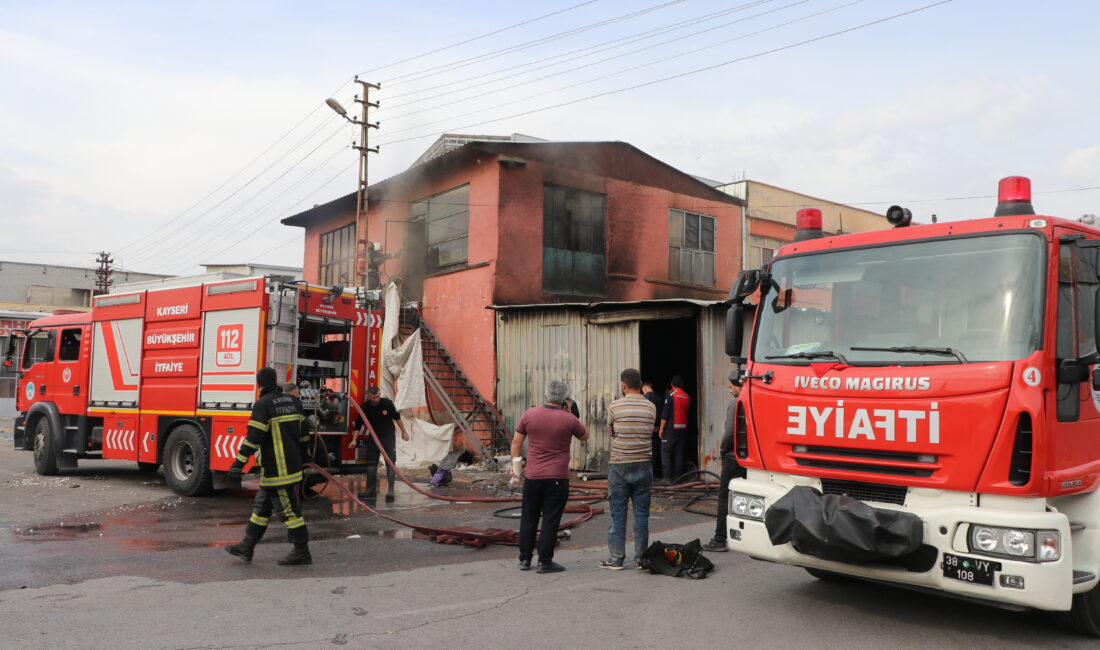Furkan KAVUKLU/KAYSERİ, – KAYSERİ’de sünger atölyesinde çıkan yangın, itfaiye ekiplerinin