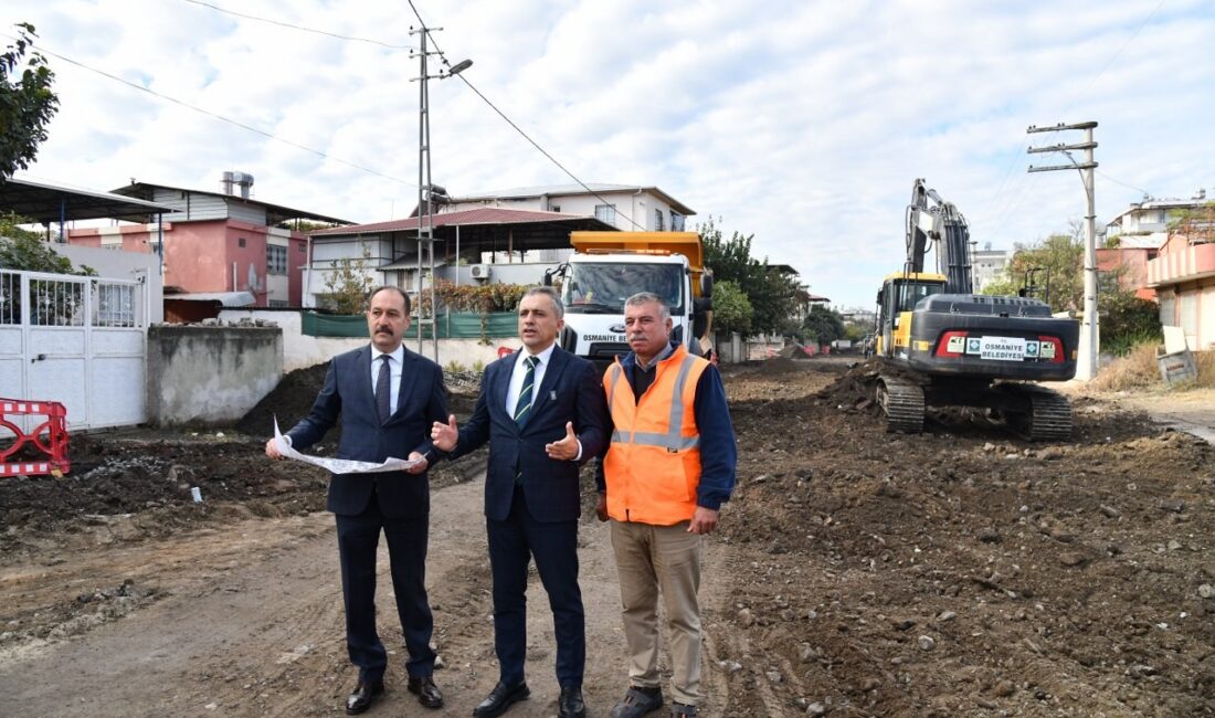 Osmaniye Belediyesi tarafından başlatılan asfalt yol çalışmaları kapsamında yenileme çalışmaları