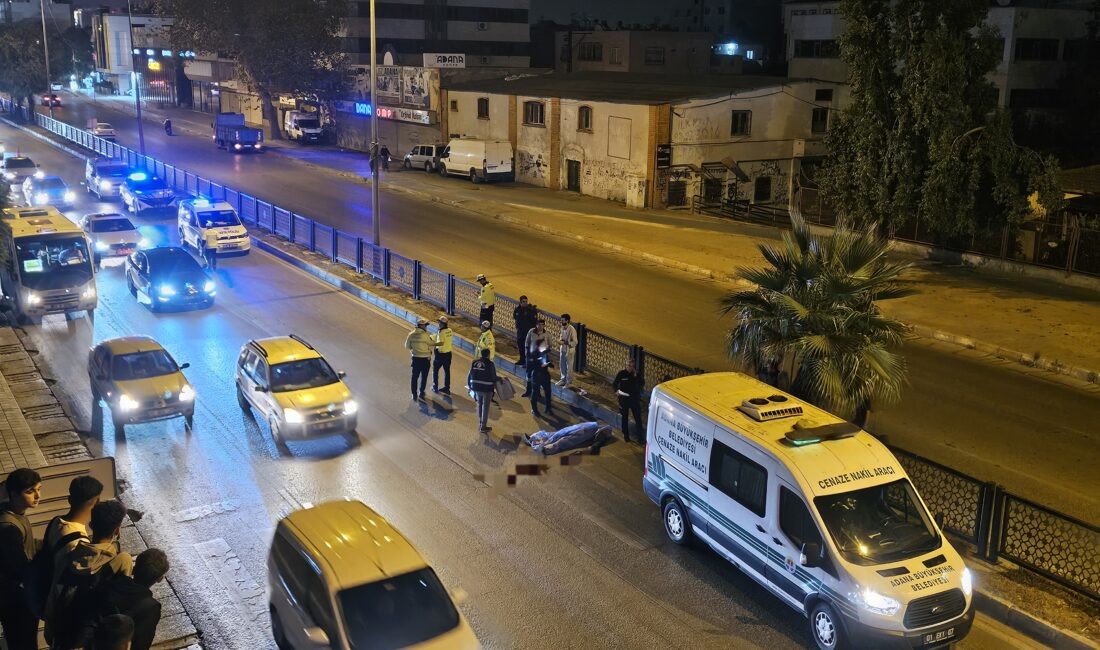 Gökhan KESKİNCİ/ ADANA, – ADANA’da yaklaşık 20 metre uzaktaki üst