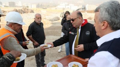 Kahramanmaraş'ta meydana gelen ve "asrın felaketi" olarak nitelendirilen deprem sonrasında,