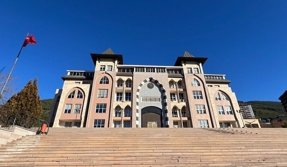 KAHRAMANMARAŞ’ta depremde yıkılan 96 kişinin hayatını kaybettiği Ebrar Siteleri’ndeki Güvenç