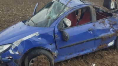 Kahramanmaraş’ta otomobilin takla atması sonucu 3 kişi yaralandı. 