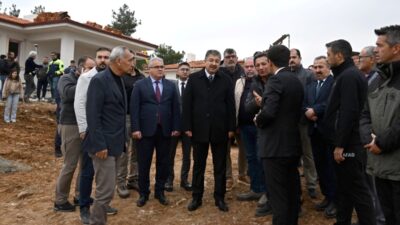 Osmaniye Valisi Dr. Erdinç Yılmaz, Şekerdere Köyümüzde yapımı devam eden