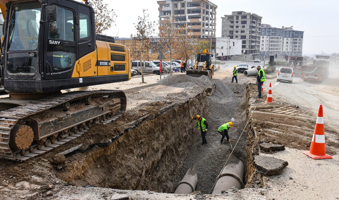 KASKİ koordinesinde Dulkadiroğlu ilçesi Doğukent Mahallesi’nde yeni altyapı hatlarının imalatı