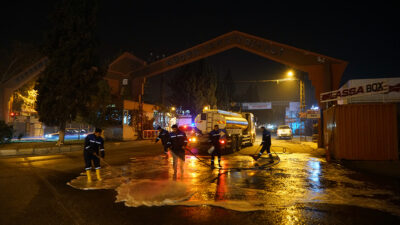 Büyükşehir Belediyesi, Küçük Sanayi Sitesi’nin ana caddesi olan Mehmet Nuri
