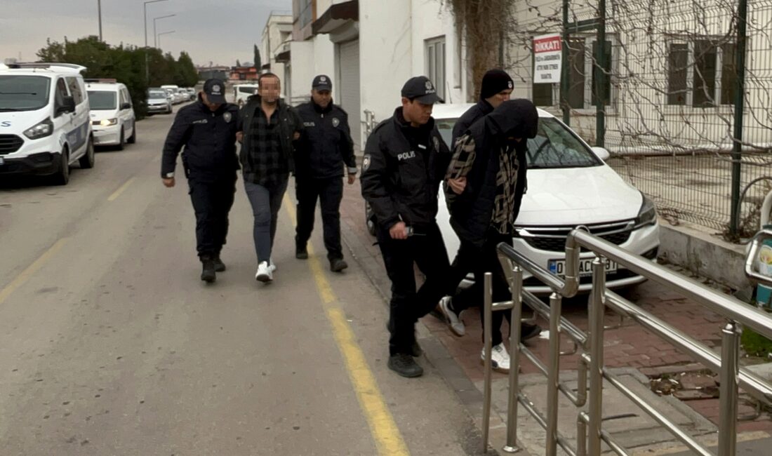 Anıl ATAR-Yaşar SERİNTÜRK/ADANA, – ADANA’da içki içip, yürüdükleri sokakta park