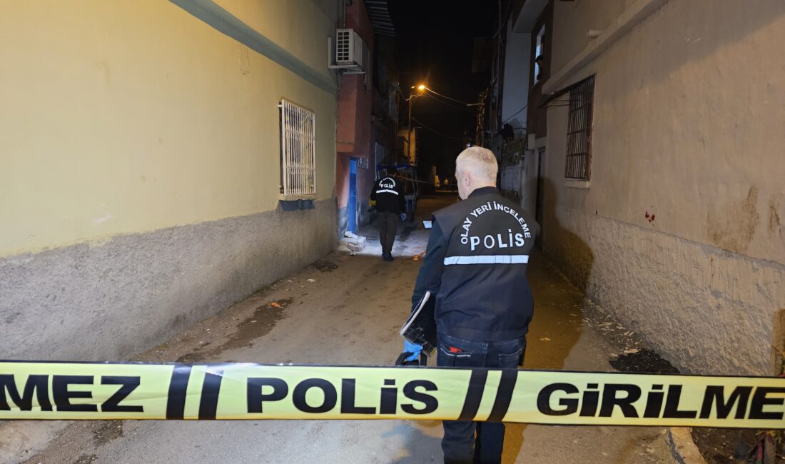 Gökhan KESKİNCİ/ ADANA, – ADANA’da cezaevi firarisi olarak aranan Ferhat