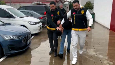 Anıl ATAR-Yaşar SERİNTÜRK/ADANA, – ADANA’da taksi durağına düzenledikleri silahlı saldırıda