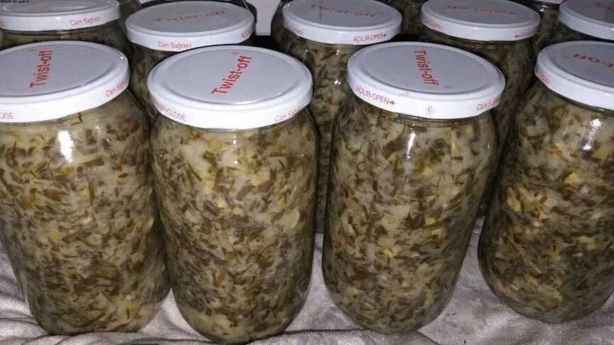 Andırın’da, doğal ortamda yetişen ve şifa kaynağı olarak bilinen tirşik