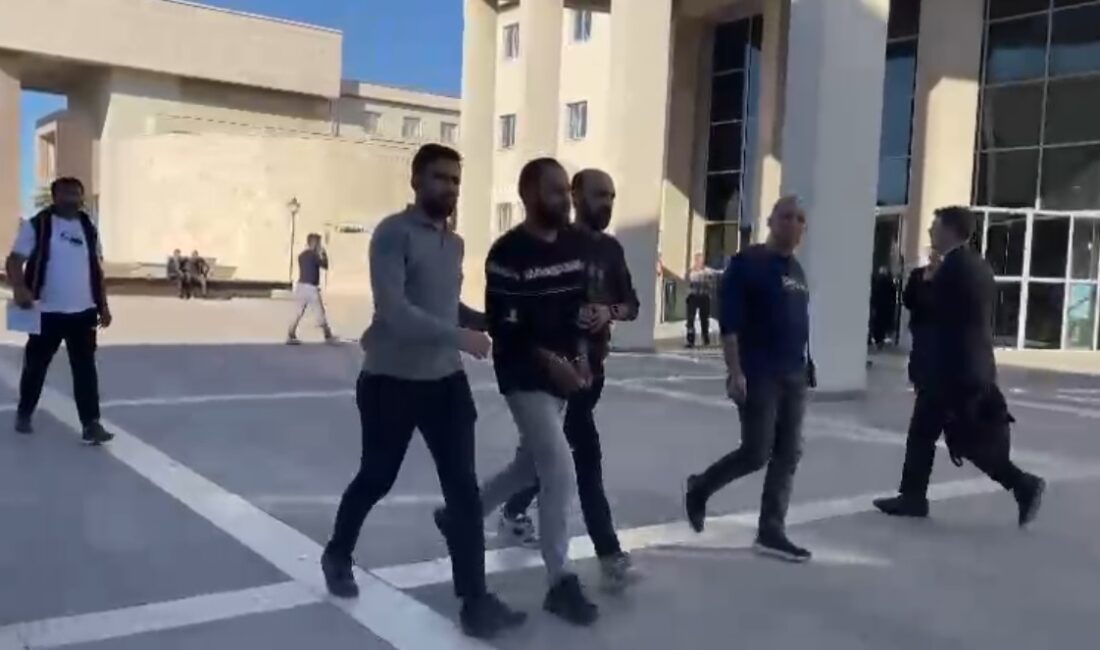 İbrahim EMÜL/OSMANİYE, – OSMANİYE’de, barışma teklifini reddeden boşanma aşamasındaki eşi