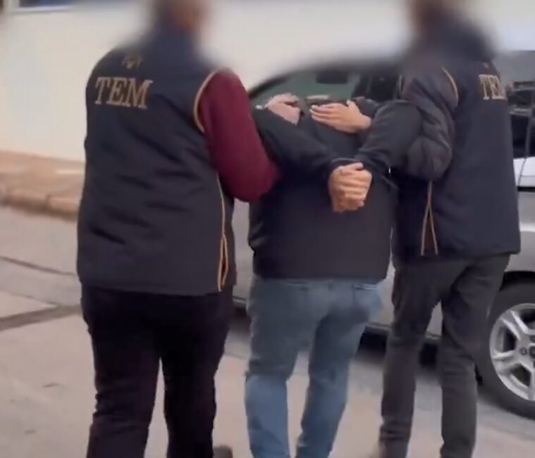KAYSERİ, – KAYSERİ’de, FETÖ/PDY üyesi olduğu gerekçesiyle hakkında kesinleşmiş 7