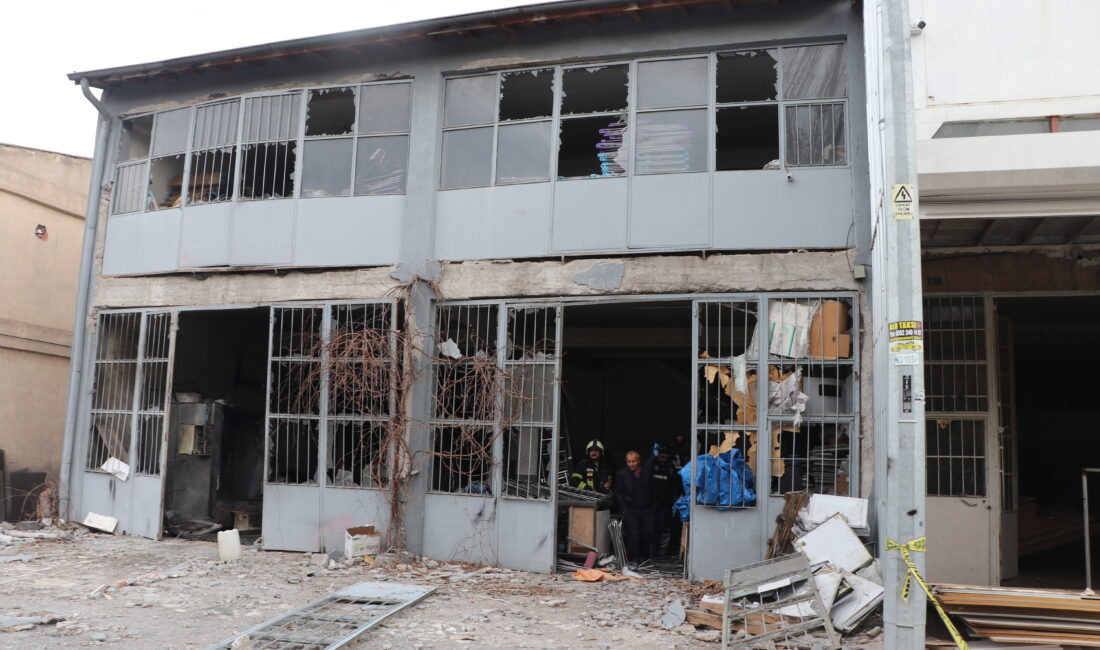 Furkan KAVUKLU/KAYSERİ, – KAYSERİ’de bir iş yerinde boya kazanının patlaması
