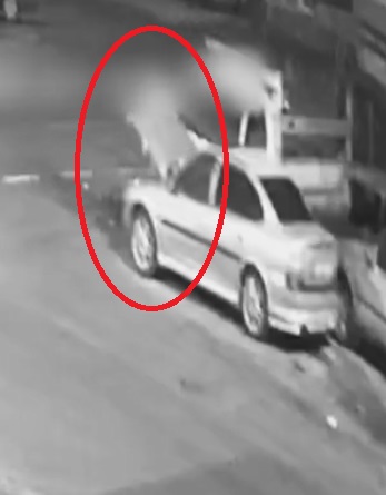 Furkan KAVUKLU/ KAYSERİ, – KAYSERİ’de bir otomobilden motor parçaları ve