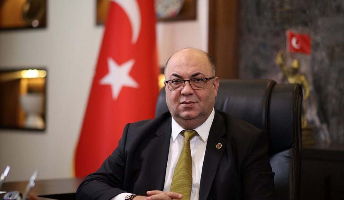 Dulkadiroğlu Belediye Başkanı Mehmet Akpınar, yeni yıl dolayısıyla yayımladığı mesajında,