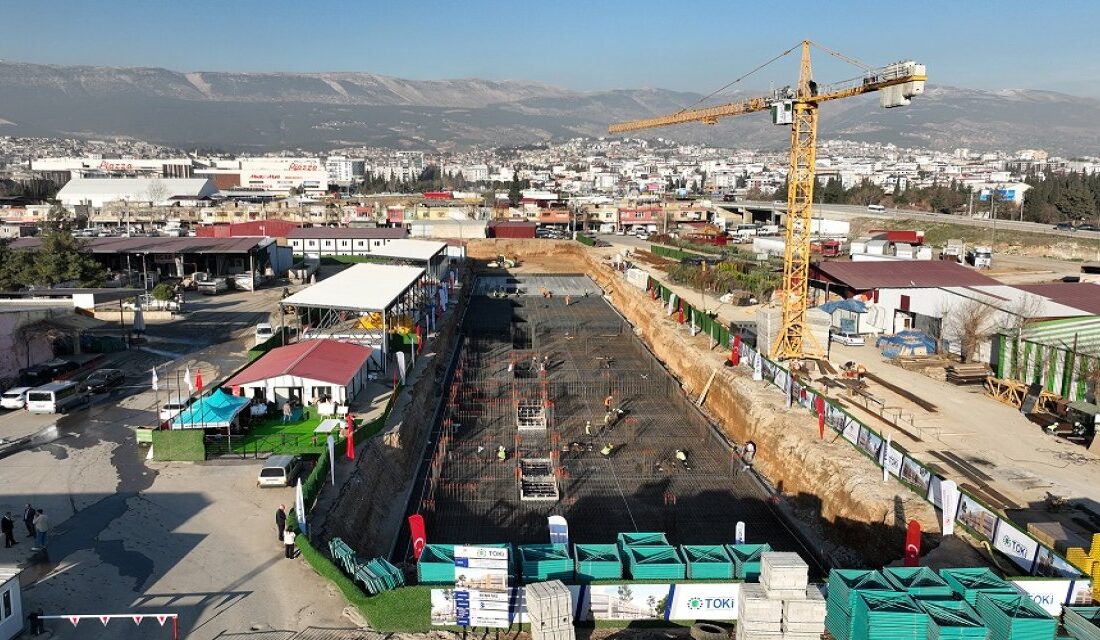 Kahramanmaraş, 6 Şubat 2023'teki büyük depremlerden ağır hasar gören Toptancılar