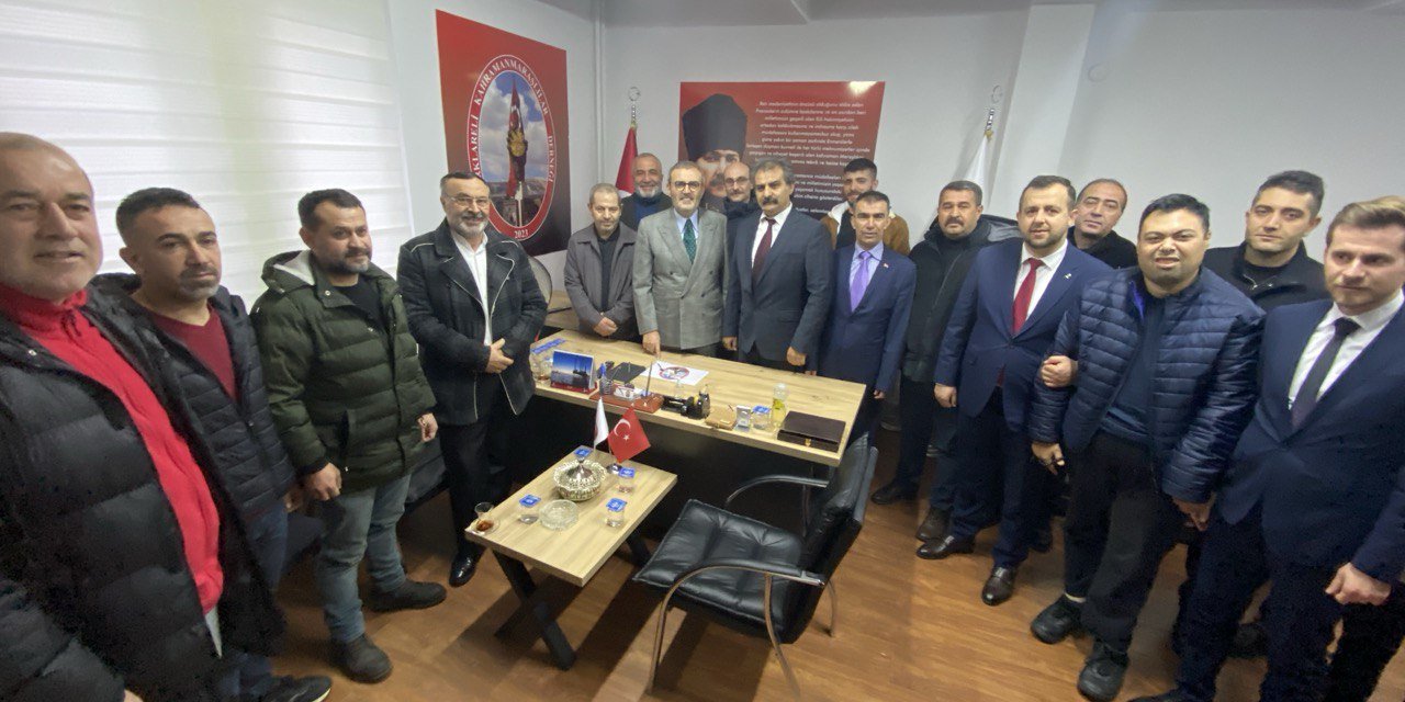  Adalet ve Kalkınma Partisi (AK Parti) MKYK Üyesi Mahir