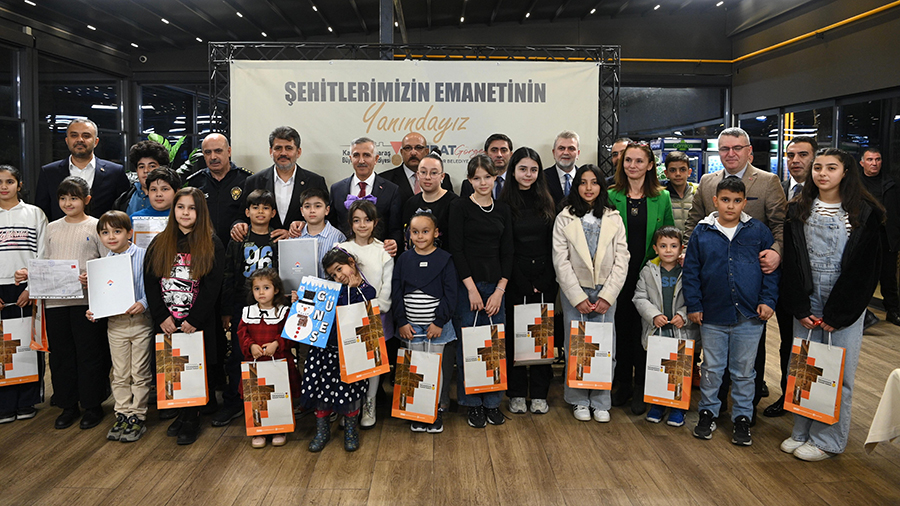 Büyükşehir Belediyesi, karnelerini alan şehit çocuklarına yönelik Çamlıca Restoran’da program
