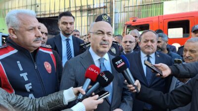 ‘YANGIN BİR İŞ YERİNDE ÇERÇEVELENMİŞ DURUMDA’ Adana Valisi Yavuz Selim