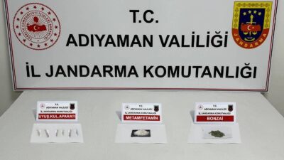 Mahir ALAN/ADIYAMAN, – ADIYAMAN’da, jandarmanın uyuşturucu satıcılarına yönelik düzenlediği operasyonda