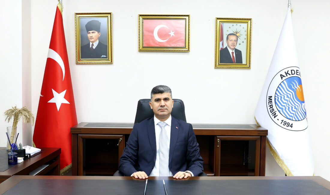 BAŞKAN VEKİLİ ŞENER GÖREVE BAŞLADI Akdeniz Belediye Başkanı Hoşyar Sarıyıldız’ın