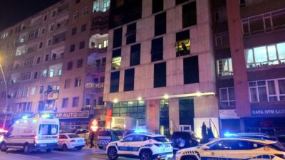 Olcay DÜZGÜN/ KAYSERİ, – KAYSERİ’de Mustafa Körükçü, otel lobisinde borç-