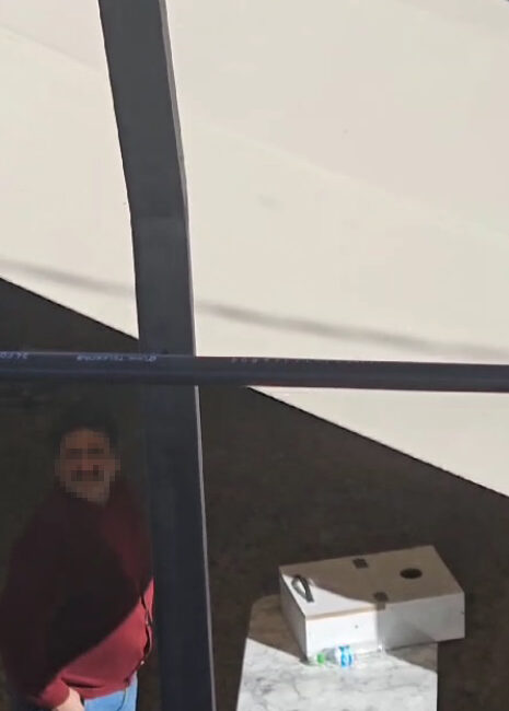 Serhat GÜLER/ADANA, -ADANA’da cuma namazı çıkışı cemaatin yardım kutusuna attığı