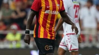 Samed Aydın SUN/KAYSERİ, – SÜPER Lig ekiplerinden Kayserispor, Sivasspor karşılaşmasında