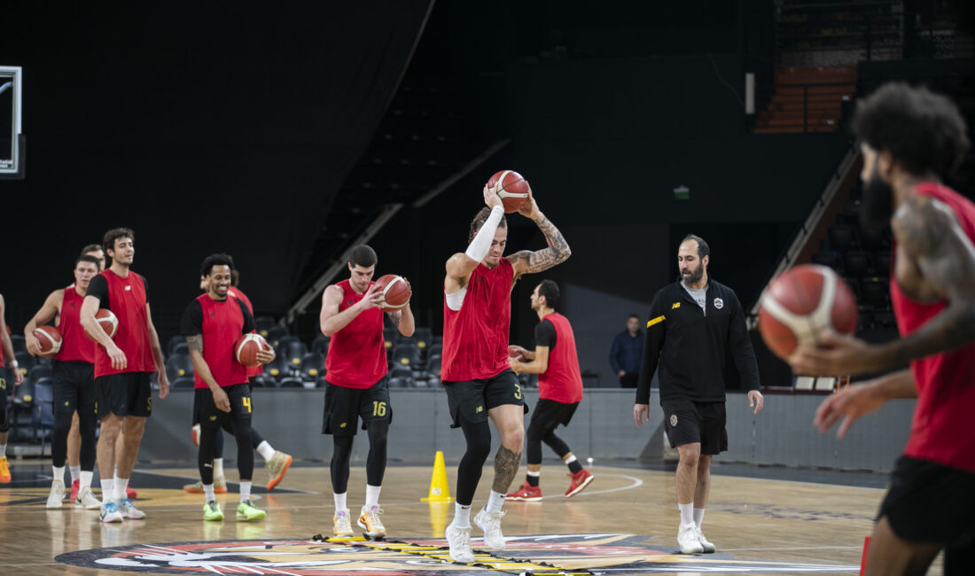Mustafa ERCAN/MERSİN, -MERSİN Spor Kulübü (MSK) Erkek Basketbol Takımı deplasmanda