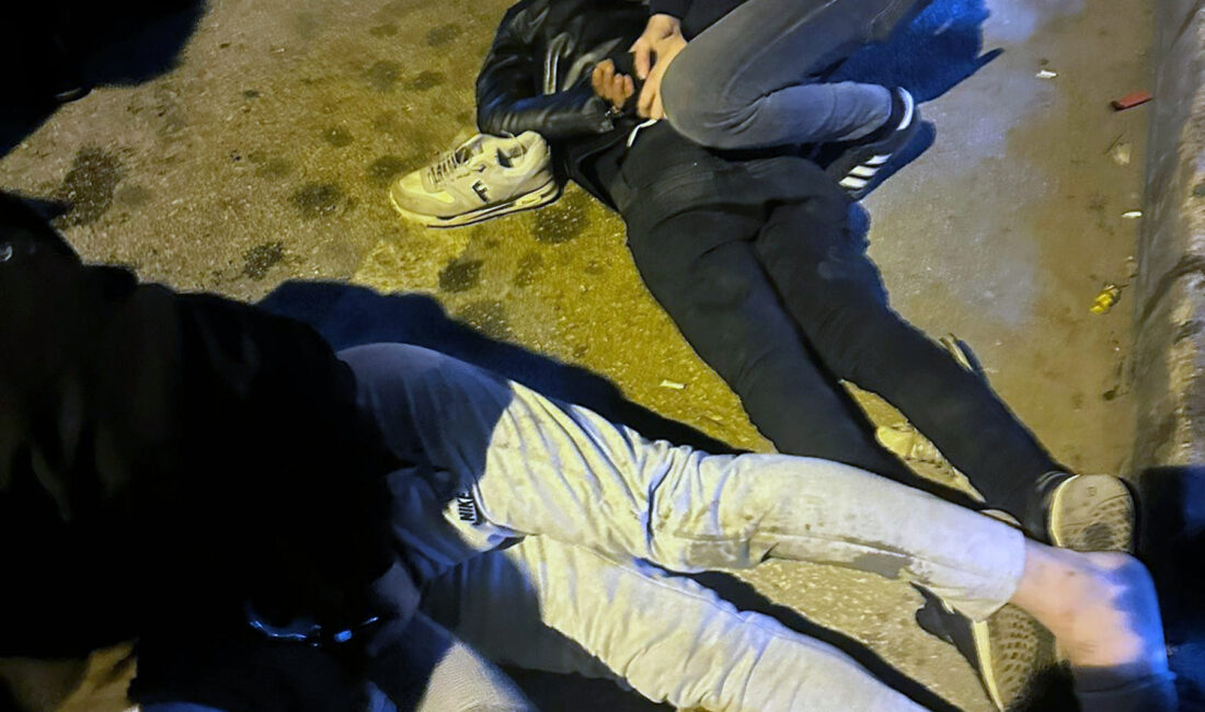 Anıl ATAR-Yaşar SERİNTÜRK/ADANA, – ADANA’da narkotik polisin takip edip ara