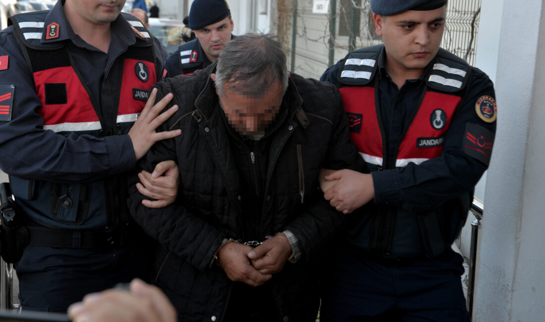 ŞÜPHELİ BABA, ANNE VE ABLA ADLİYEDE Adana’da 31 Aralık’ta Yüreğir
