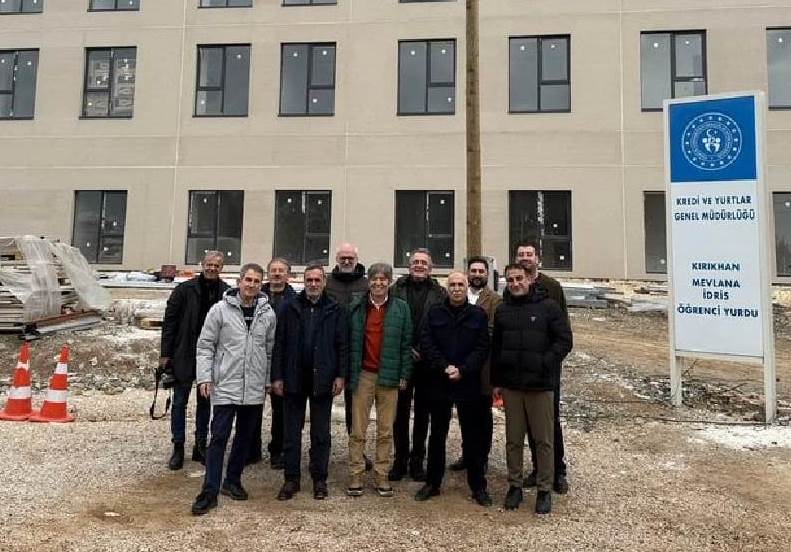 Ülkemizin yetiştirdiği önemli Edebiyatçılarından  Şair Dr. Kemal Sayar ve beraberindekiler,