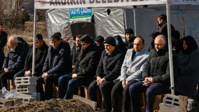 Kahramanmaraş’ta, 6 Şubat 2023 depremlerinde hayatını kaybeden vatandaşlar, Andırın’da düzenlenen
