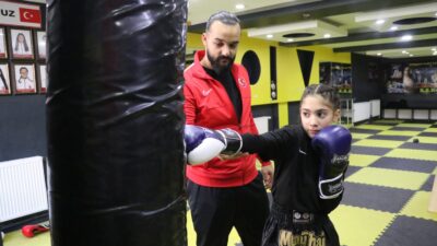 Babasının zoruyla başladığı muaythaide şampiyon oldu Öykü GENÇ/KAYSERİ, – KAYSERİ’de