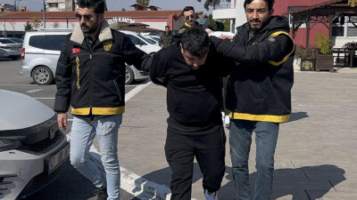 Anıl ATAR-Yaşar SERİNTÜRK/ADANA, – ADANA’da berber dükkanında tabancayla göğsünden vurularak