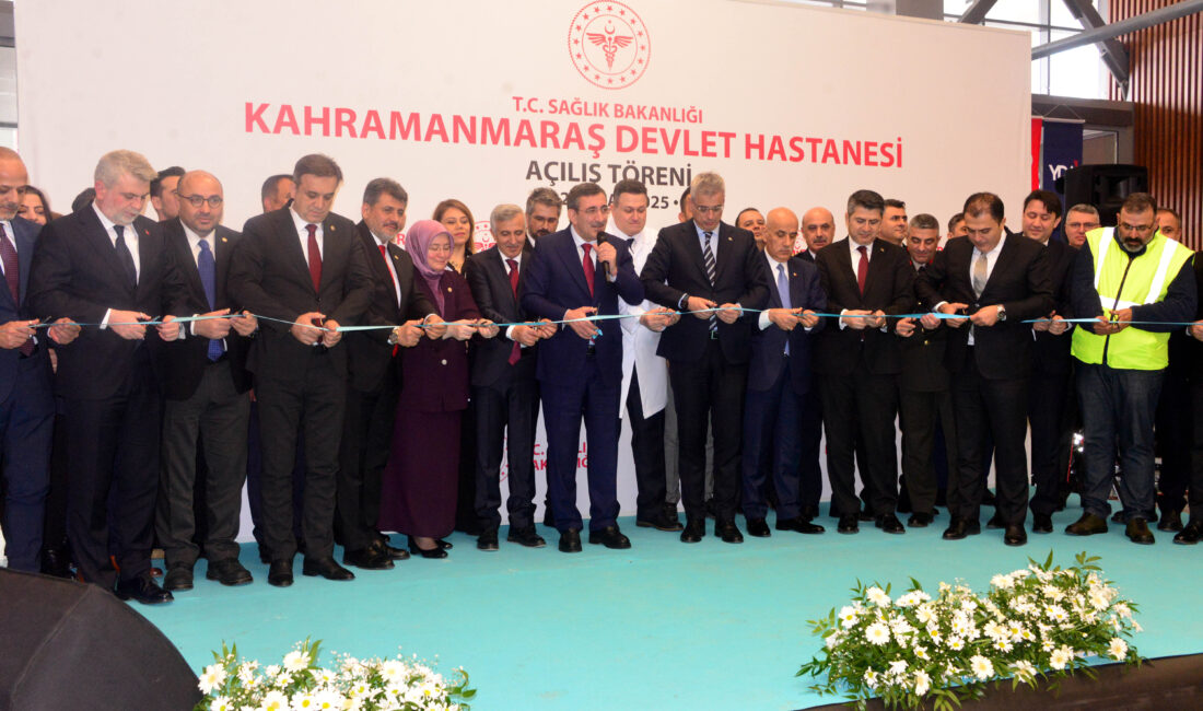 400 YATAKLI HASTANENİN AÇILIŞINA KATILDI Cumhurbaşkanı Yardımcısı Cevdet Yılmaz, Kahramanmaraş’ın