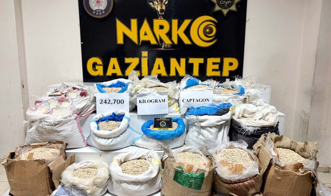 GAZİANTEP, – GAZİANTEP’te, MİT ve polis ekipleri tarafından düzenlenen operasyonda