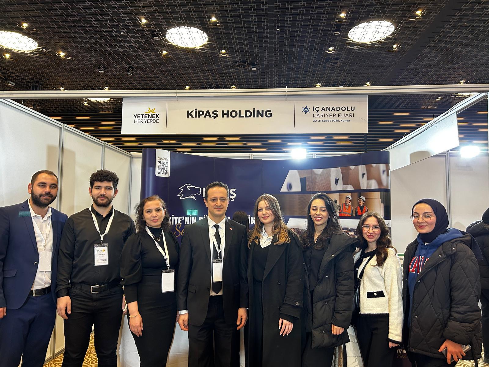 Kipaş Holding, Cumhurbaşkanlığı İnsan Kaynakları Ofisi koordinasyonunda, 16 üniversitenin katkılarıyla
