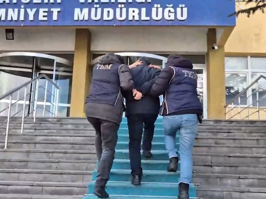 Furkan KAVUKLU/ KAYSERİ, – KAYSERİ’de FETÖ/PDY üyesi olduğu gerekçesiyle hakkında