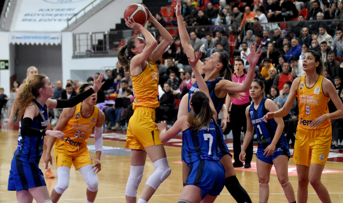 İlyas KAPLAN/KAYSERİ, SALON: Kadir Has HAKEMLER: İsmail Binbir, Burak Erkan,