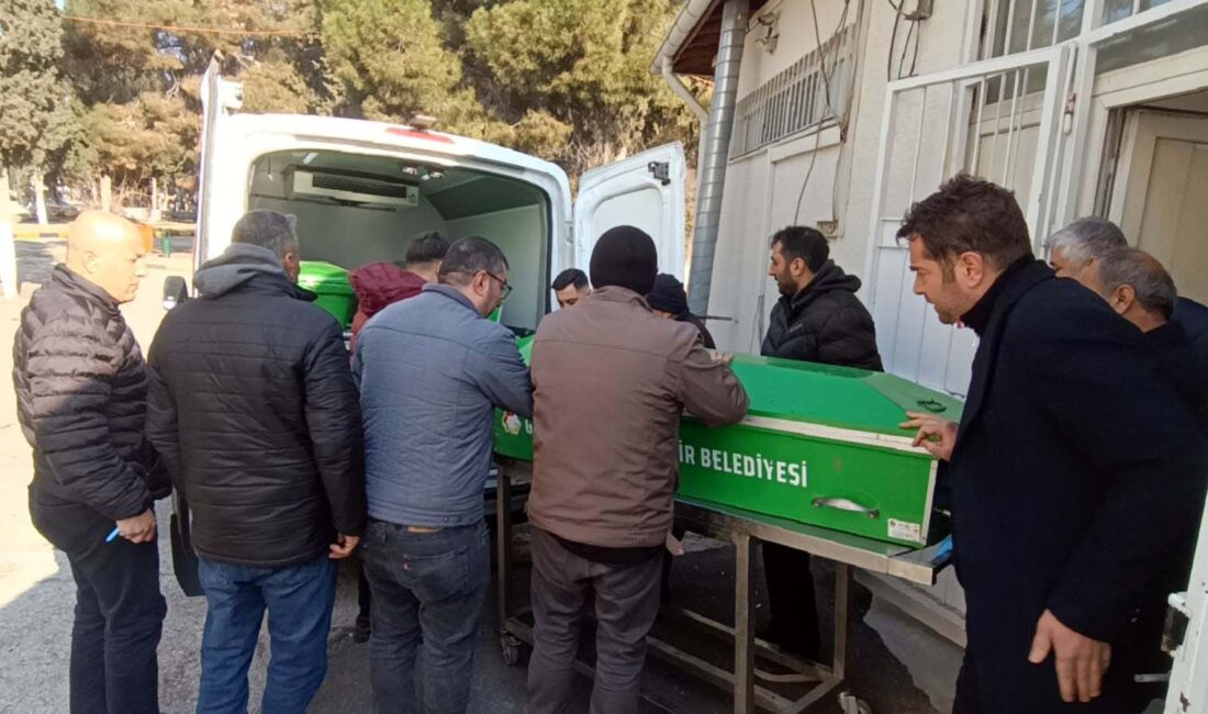 CENAZESİ TESLİM EDİLDİ Gaziantep’te, işe giderken uğradığı silahlı saldırıda yaşamını