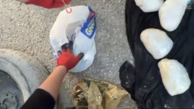 İbrahim EMÜL/ OSMANİYE, – OSMANİYE’de polis ekiplerince durdurulup, narkotik köpeği