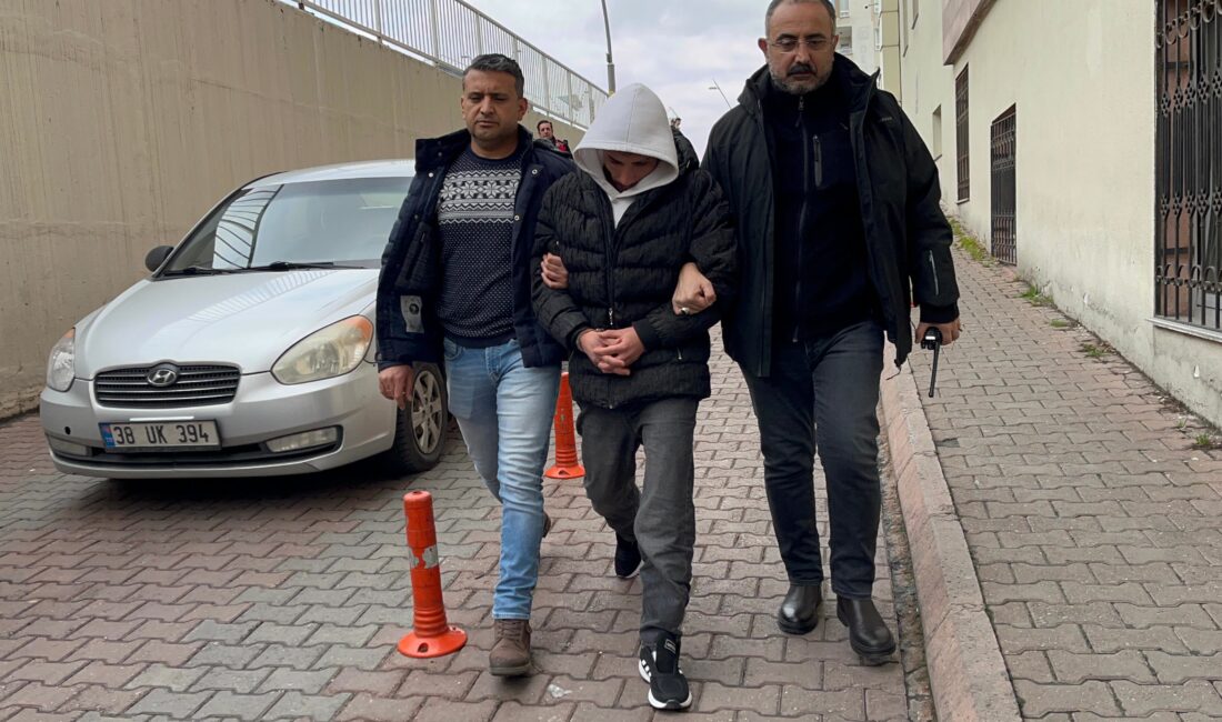 Samed Aydın SUN/KAYSERİ, – KAYSERİ’de parkta tartıştığı Şaban Sarıbalık’ı (16)